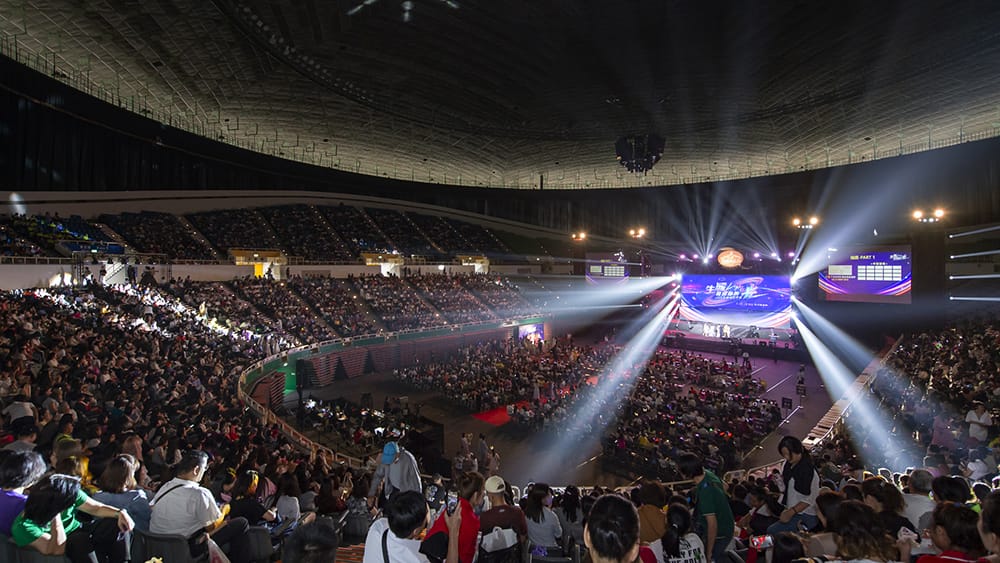 生麗登上10大直銷企業 燃起品牌之光 生麗登上10大直銷企業 燃起品牌之光